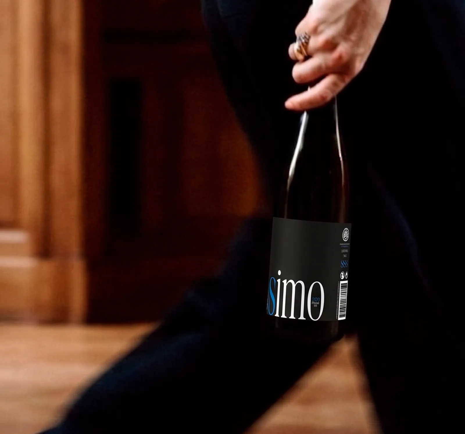 Finissimo — the bottle in hand