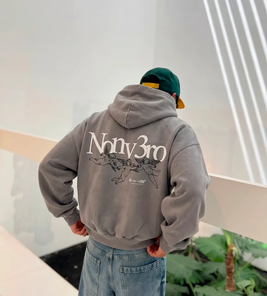 Nonvero — a garment in detail